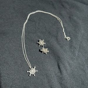 Snowflake necklace and earrings.